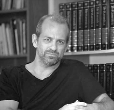 Foto de Prof. Ezequiel Álvarez